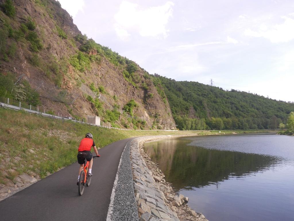 Apartmán Vrané Vrané nad Vltavou Esterno foto